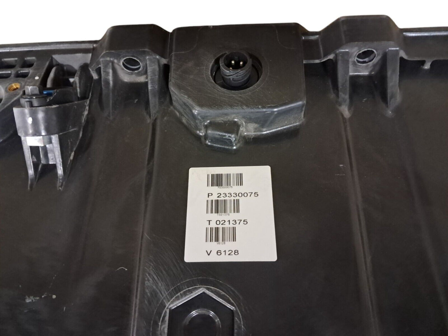 Genuine Volvo Oil pan  23330075
