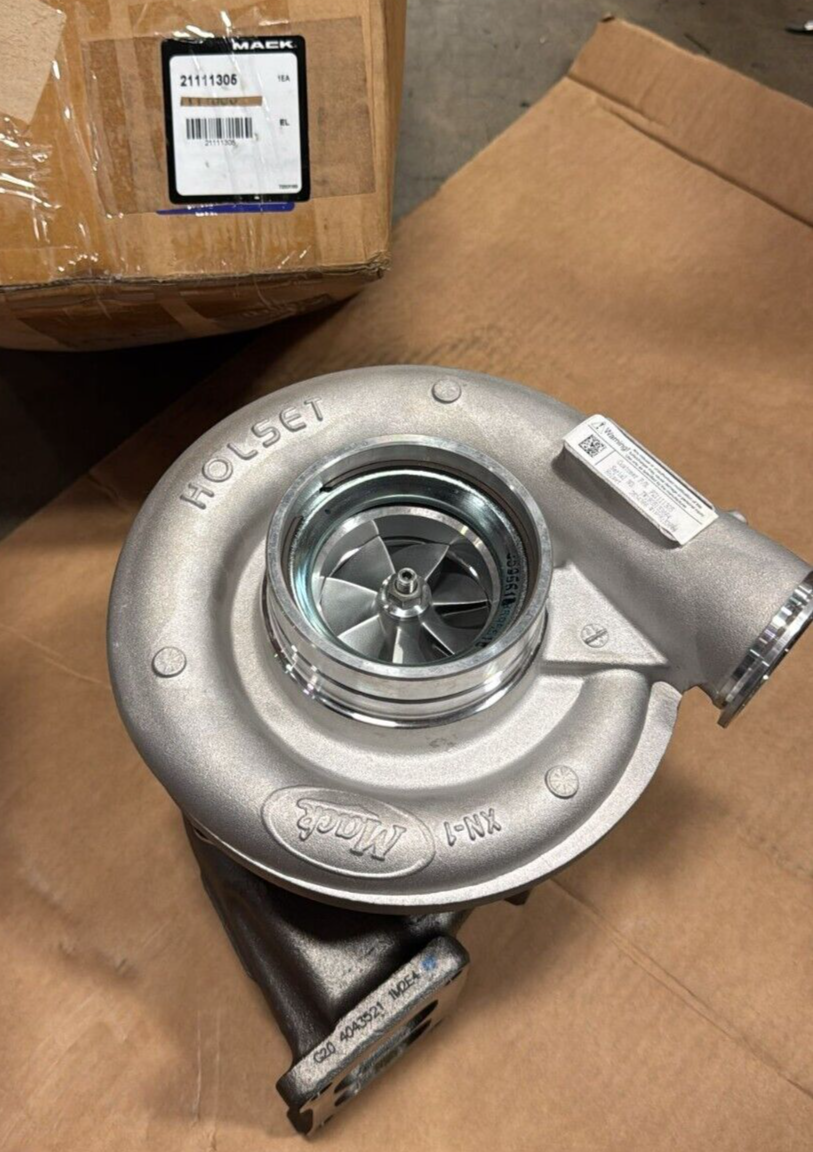 Mack Holset Turbocharger, HOLSET 21111305. 831121 , 85141061 , 85136172